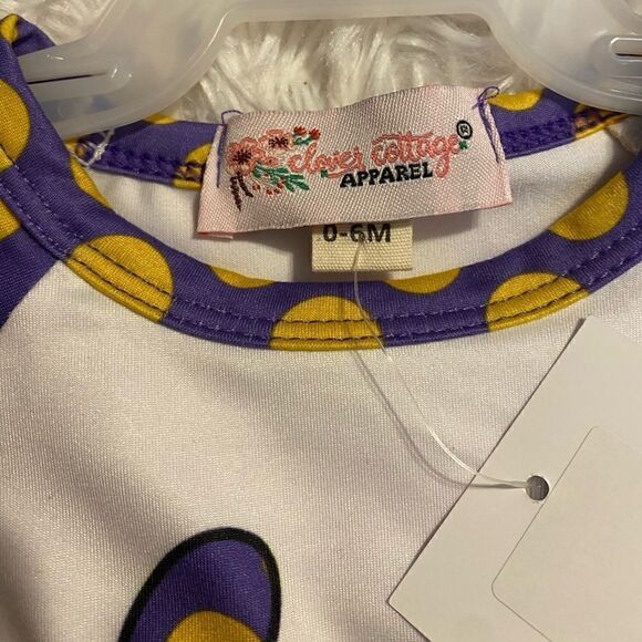 *NWT* Clover Cottage Apparel 0-6M Game Day Ruffle Onesie - Picture 5 of 5